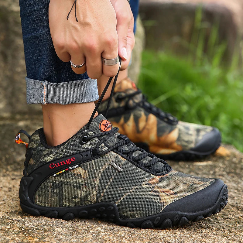 2022 New Men's Waterproof Safety Non-slip Tactical Military Desert Hiking Camouflage Anti-Puncture Boots for Men Work Male Shoes